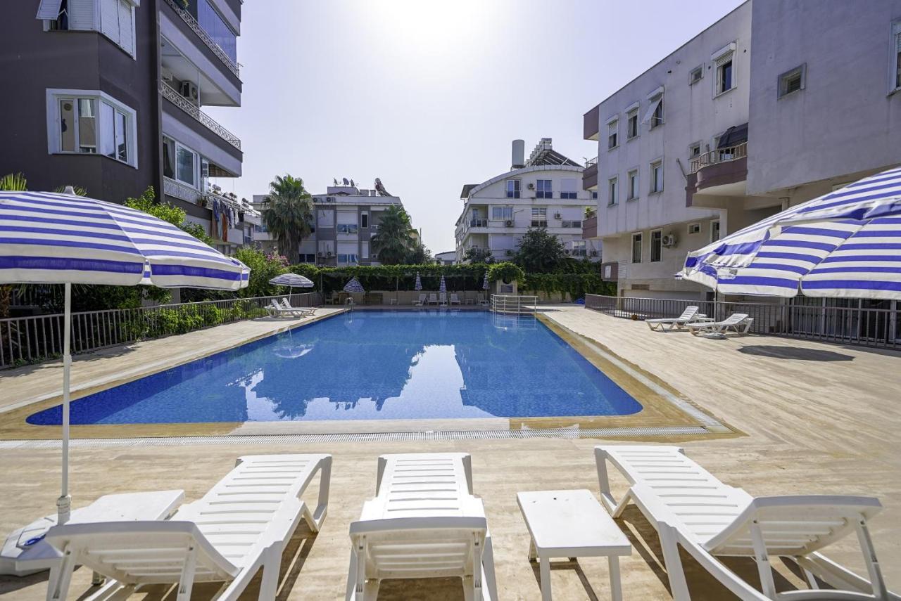 Vibrant Flat With Lovely Balcony In Muratpasa Antalya Exterior photo